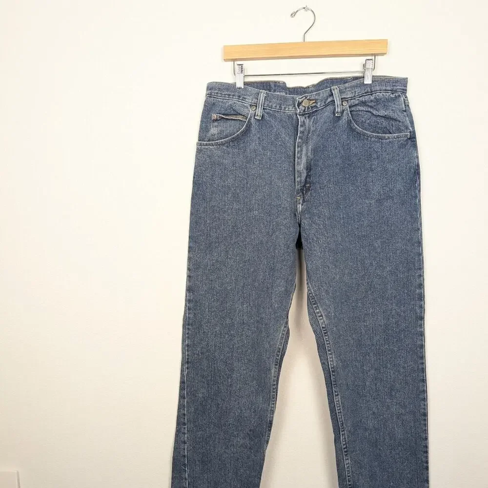 NWT Wrangler Heritage Men's Five Star Vintage Rinse Relaxed Fit Jeans Size 36